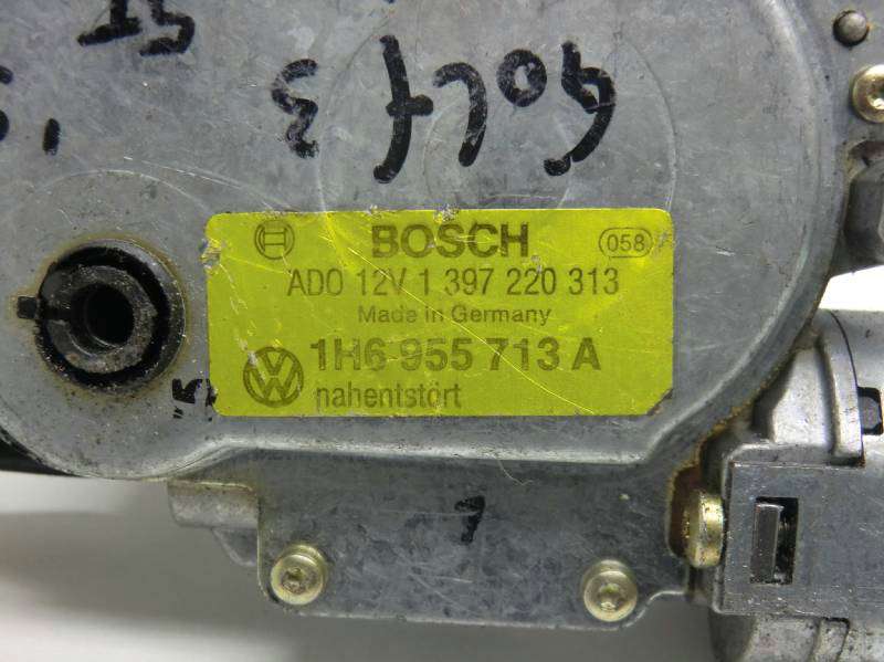 VW Golf III Bj.1993 Heckwischermotor 1H6955713A Bosch 1397220313